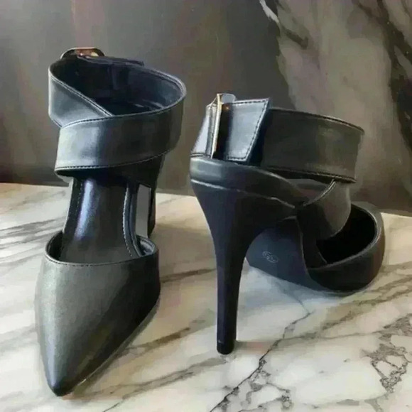 Black Strappy Heels - Picture 2 of 6